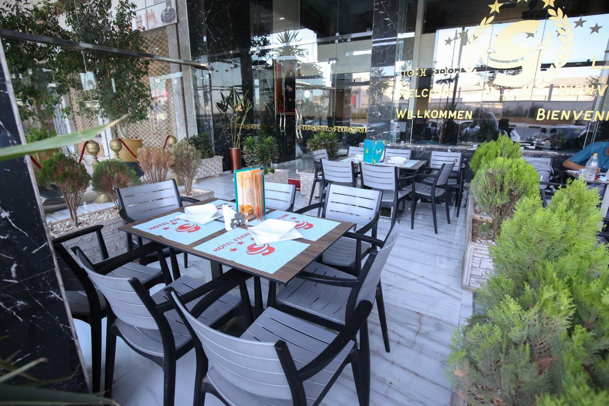 מקנס Fekri Hotel מראה חיצוני תמונה
