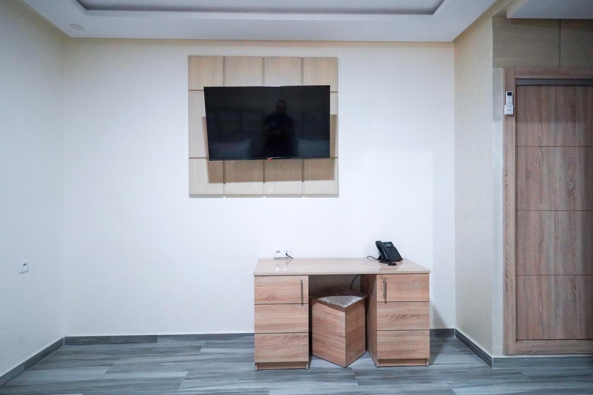 מקנס Fekri Hotel מראה חיצוני תמונה